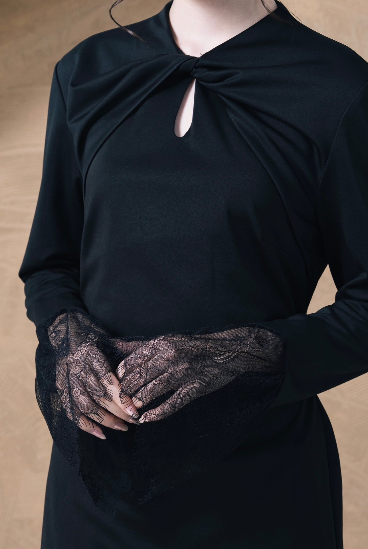 Maysa Modern Kurung Set - Noir