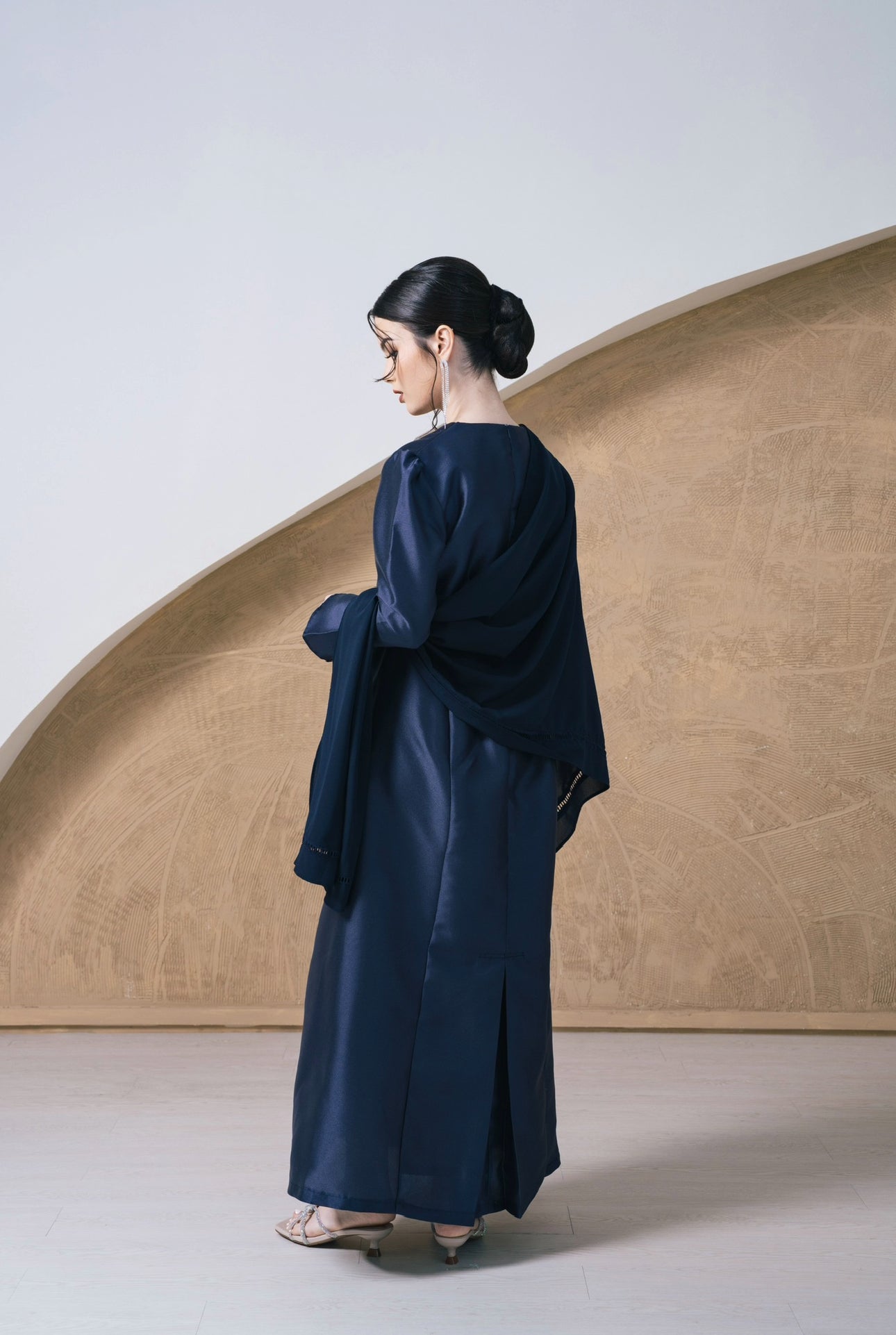 Alaia Dress & Shawl Set - Midnight