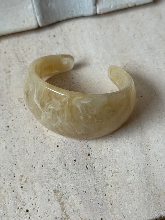 CREAM RESIN CUFF
