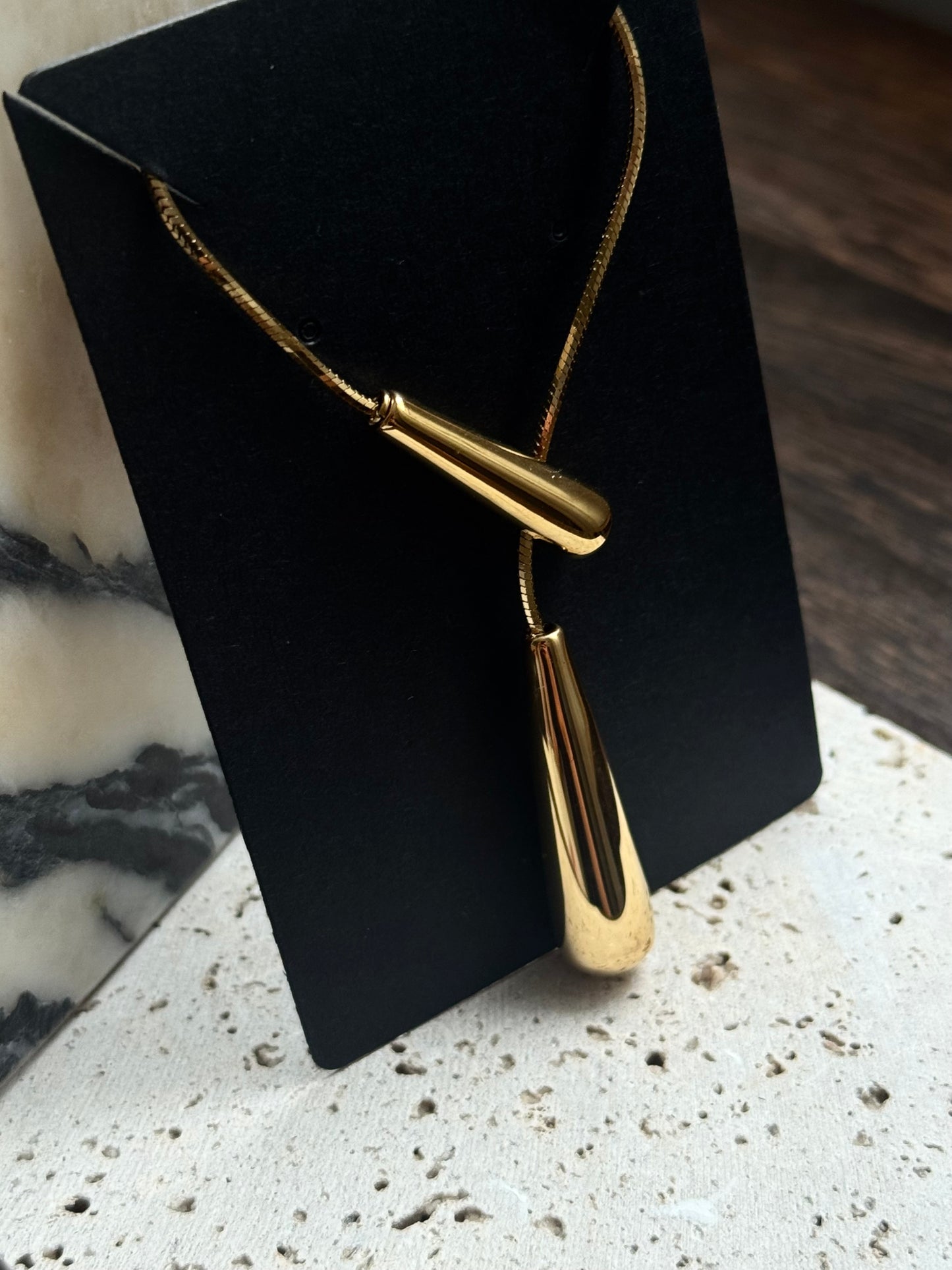 Double Teardrop Lariat Necklace - Gold