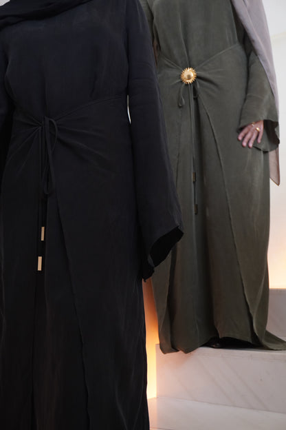Soleia Tie Waist Dress - Raven