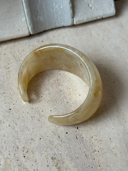 CREAM RESIN CUFF