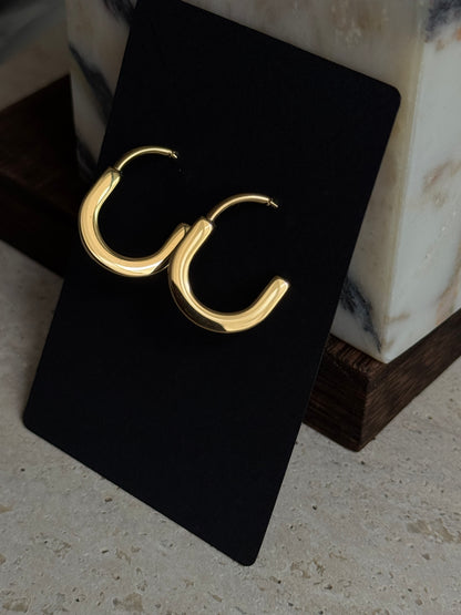 OBLONG HOOP EARRINGS - GOLD